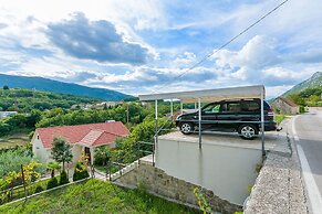 Villa Holiday Home Zvečanje
