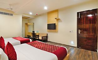 Hotel Grand Uddhav