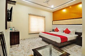 Hotel Grand Uddhav