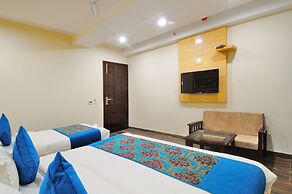 Hotel Grand Uddhav