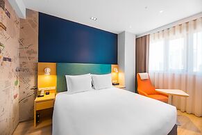Holiday Inn Express Taichung Fengchia by IHG