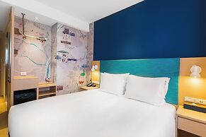 Holiday Inn Express Taichung Fengchia by IHG