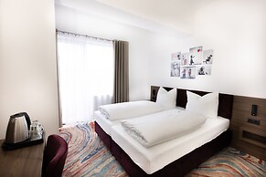 Firzlaffs Hotel Neumünster