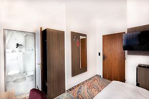 Firzlaffs Hotel Neumünster