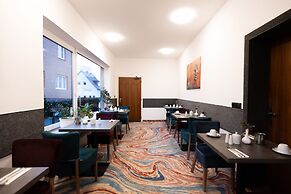 Firzlaffs Hotel Neumünster