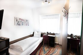 Firzlaffs Hotel Neumünster