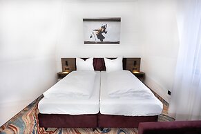 Firzlaffs Hotel Neumünster