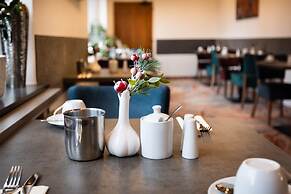 Firzlaffs Hotel Neumünster
