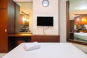 Relaxing Studio Apartment at Mangga Dua Residence