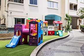 Comfortable 2BR Sky Terrace Apartment