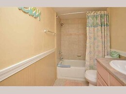 Ocean Village Club O35