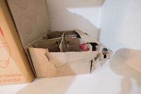 Minimalist Studio Room at Sunter Park View Apartment