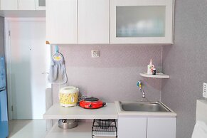 Mini Studio Green Pramuka Apartment