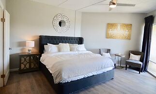 Island House G236