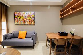 Comfortable and Modern 2BR Menteng Park Apartment