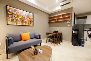 Comfortable and Modern 2BR Menteng Park Apartment