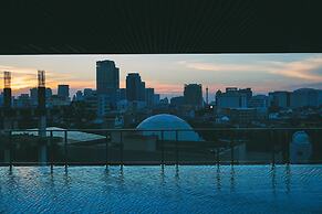 Comfortable and Modern 2BR Menteng Park Apartment