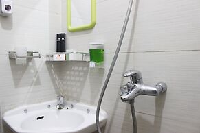 Homey Studio Gateway Pasteur Apartment near Exit Toll