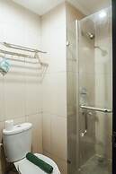 Relaxing Studio Apartment at Tamansari Papilio