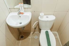 Relaxing Studio Apartment at Tamansari Papilio