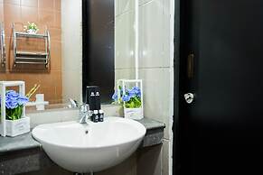 Modern Living 1BR @Atlanta Residences Apartment With City View