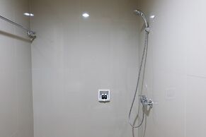 Homey Studio Room Tree Park Apartment near BSD City