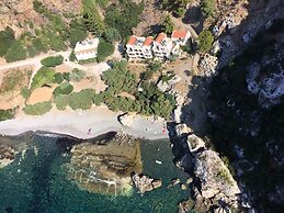 Ravdoucha Beach Studios