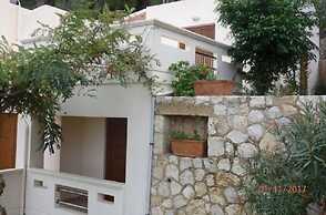 Ravdoucha Beach Studios