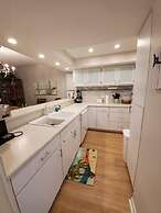 Island House F116