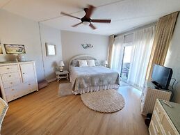 Island House F116
