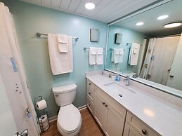 Island House F116