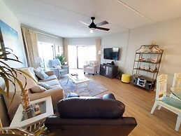 Island House F116