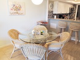 Island House D224