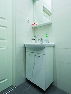 Neotel Apartments Marata