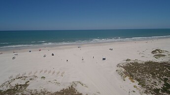 Ocean Club 28