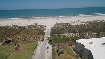 Ocean Club 28