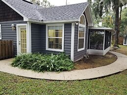 Mimosa Cottage