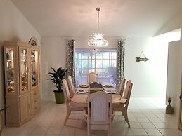 Mimosa Cottage