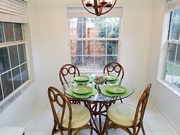 Mimosa Cottage