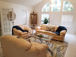 Mimosa Cottage