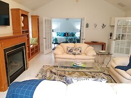 Mimosa Cottage