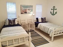 Mimosa Cottage