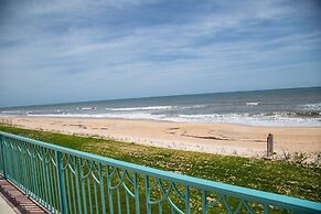Ocean Mansion on the Beach, Private Pool, Hot Tub
