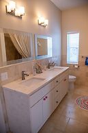 Ocean Mansion on the Beach, Private Pool, Hot Tub