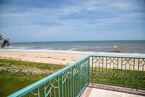 Ocean Mansion on the Beach, Private Pool, Hot Tub