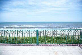 Ocean Mansion on the Beach, Private Pool, Hot Tub