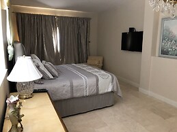 Ocean Mansion on the Beach, Private Pool, Hot Tub