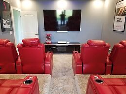 Ocean Mansion on the Beach, Private Pool, Hot Tub