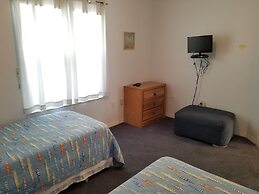 Ocean Village Club Q34