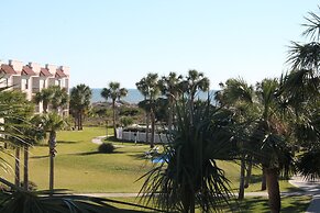 Ocean Village Club P32